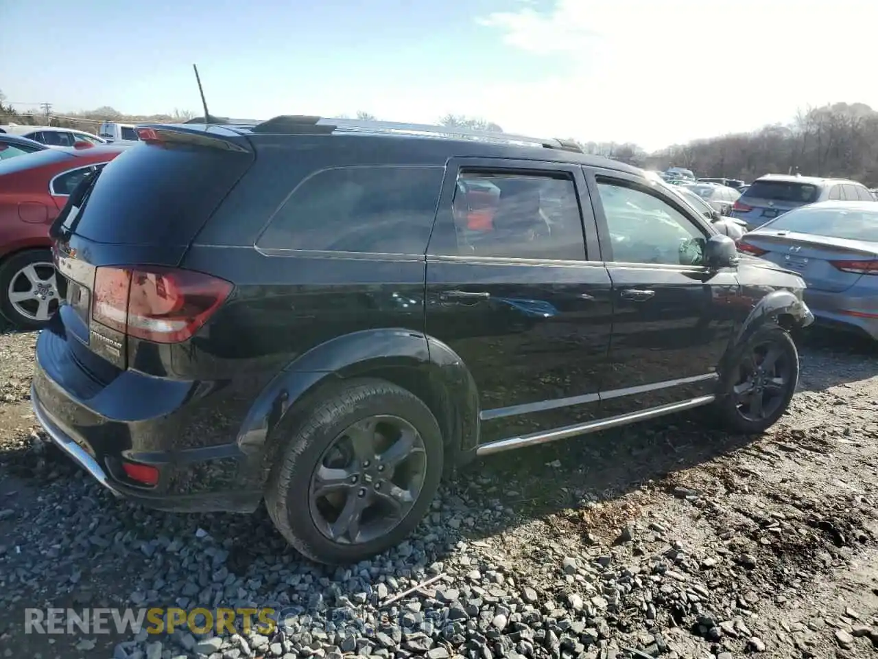 3 Photograph of a damaged car 3C4PDCGG2KT841301 DODGE JOURNEY 2019