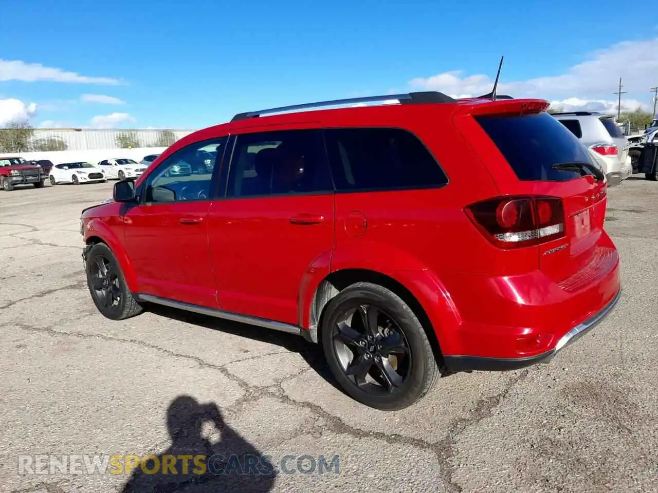 2 Photograph of a damaged car 3C4PDCGG5KT860876 DODGE JOURNEY 2019