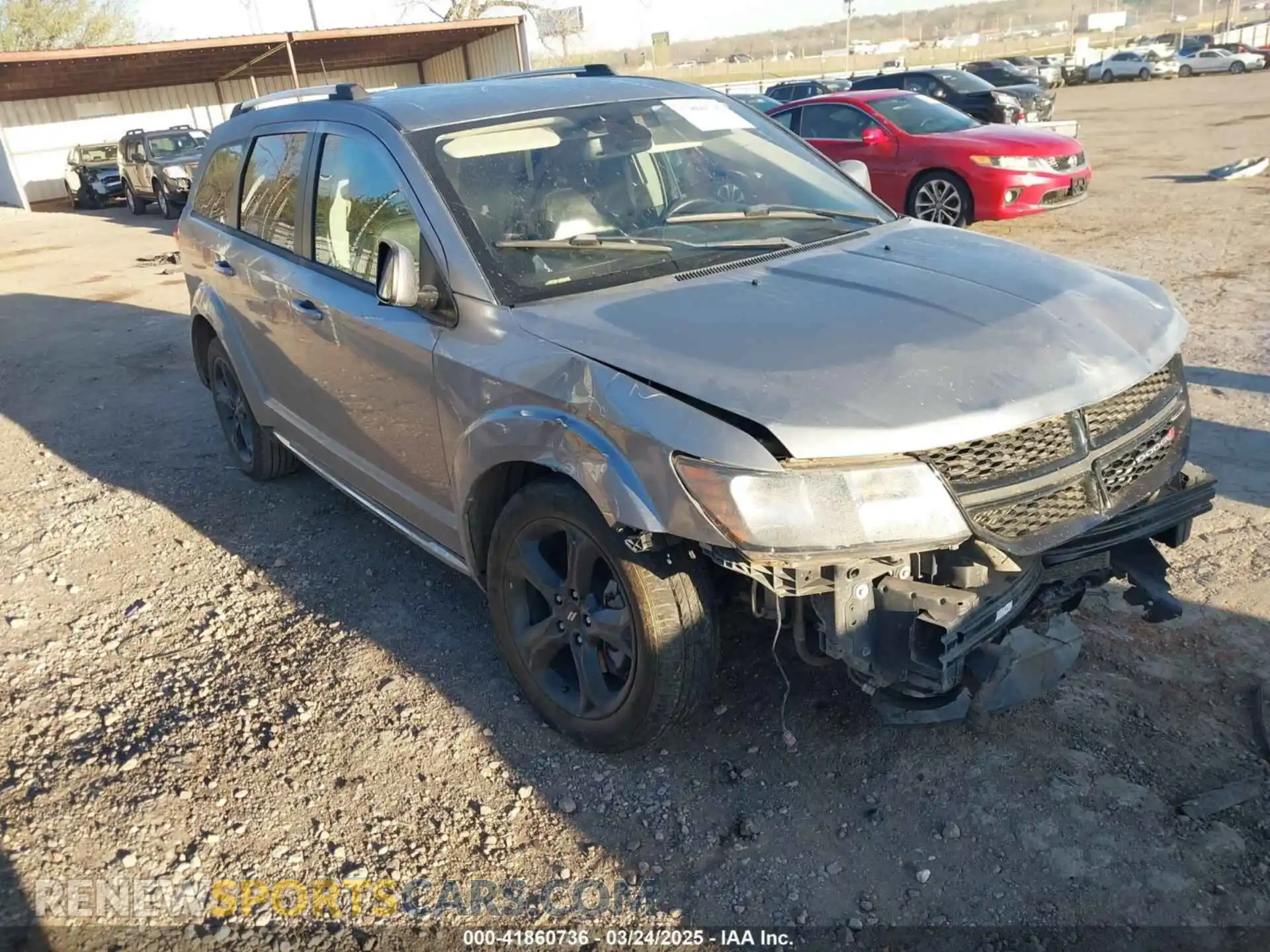 1 Photograph of a damaged car 3C4PDCGG8KT763560 DODGE JOURNEY 2019