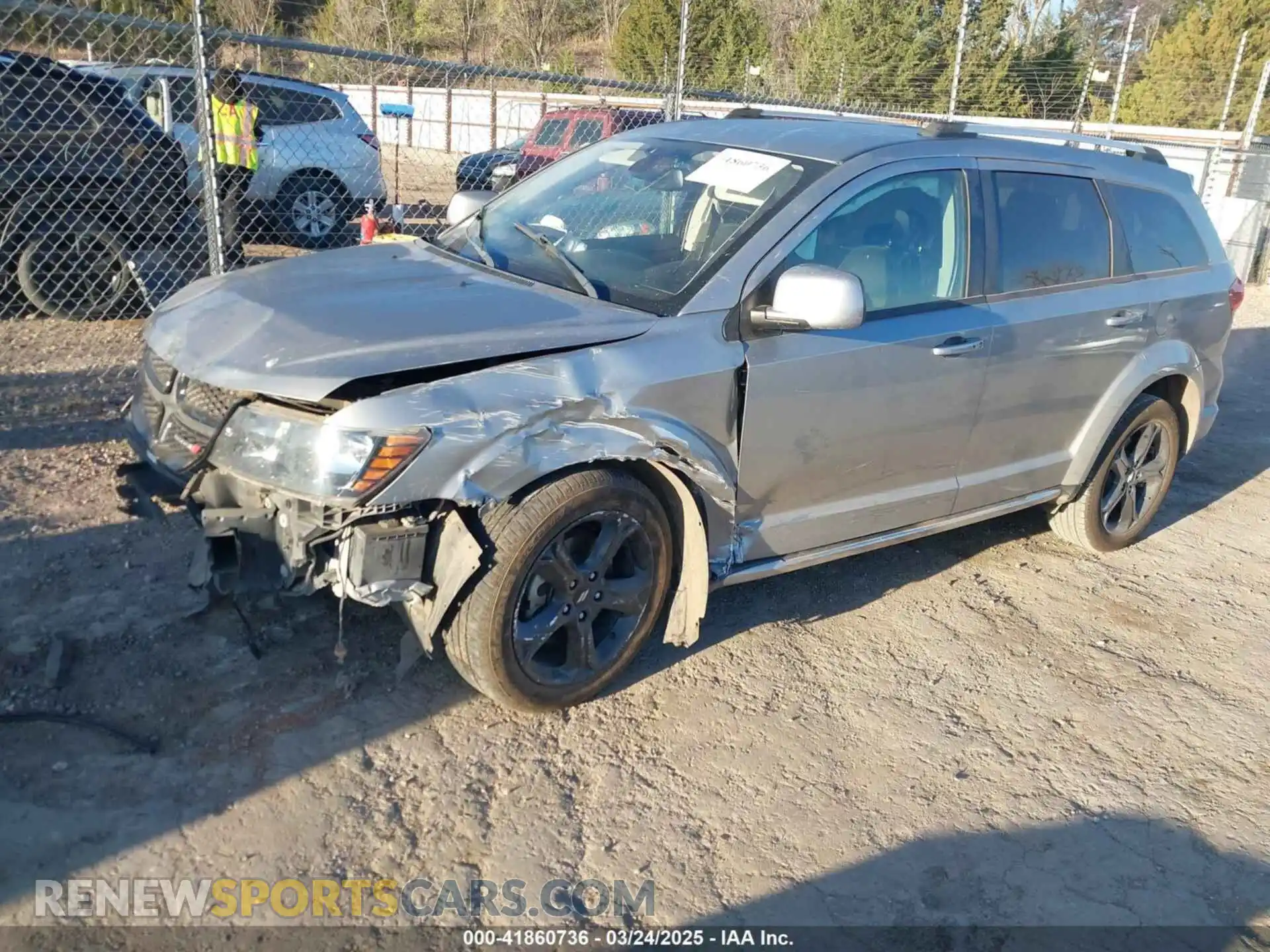 2 Photograph of a damaged car 3C4PDCGG8KT763560 DODGE JOURNEY 2019