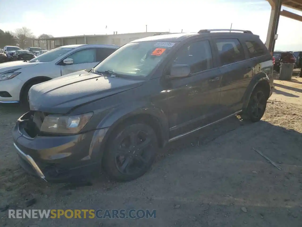 1 Photograph of a damaged car 3C4PDCGGXKT731483 DODGE JOURNEY 2019