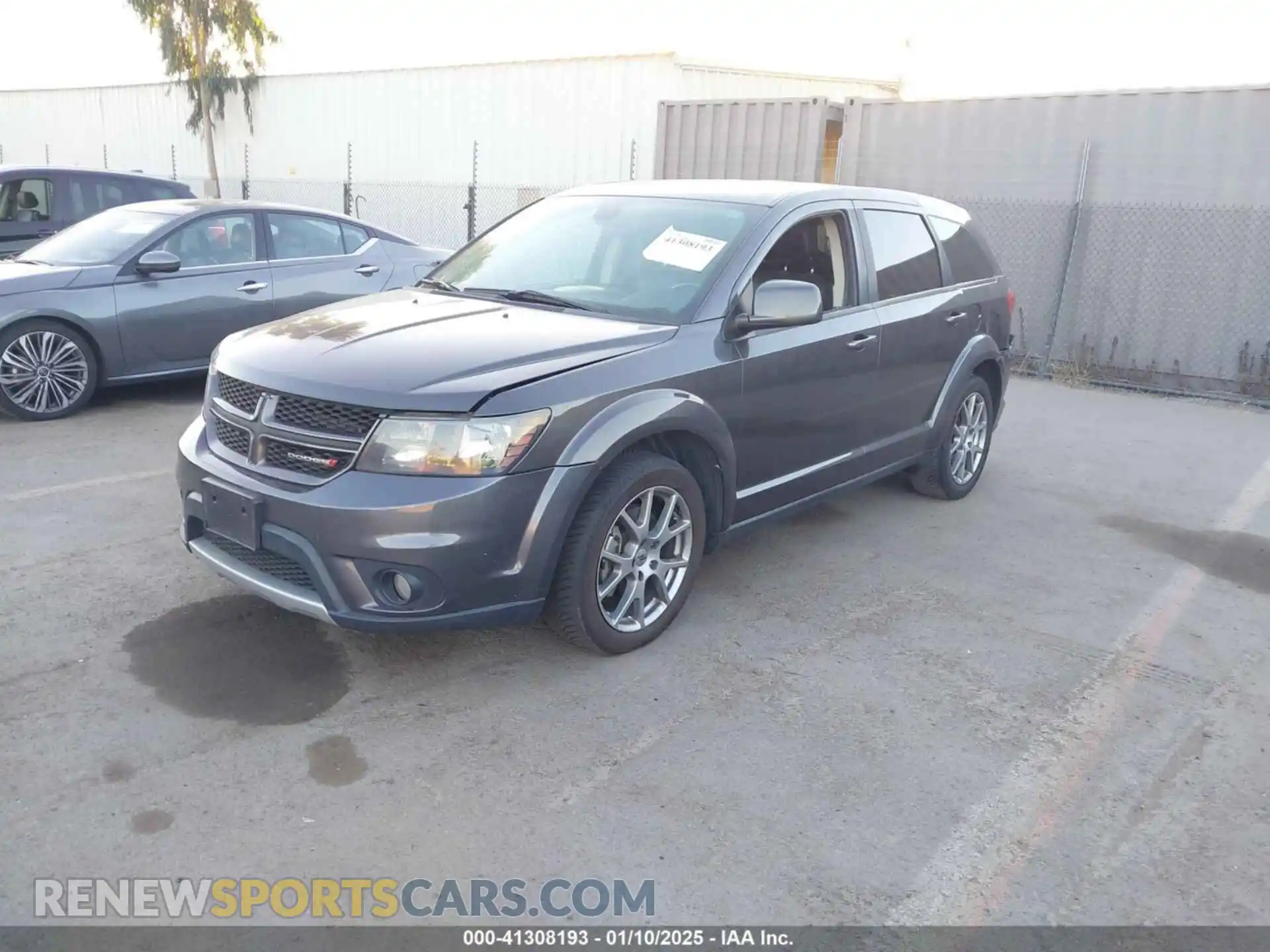 2 fotografías del automóvil dañado 3C4PDDEG7KT745673 DODGE JOURNEY 2019