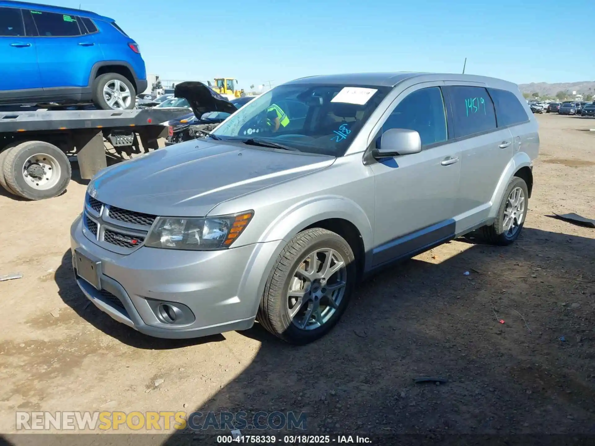 2 Photograph of a damaged car 3C4PDDEGXKT784922 DODGE JOURNEY 2019