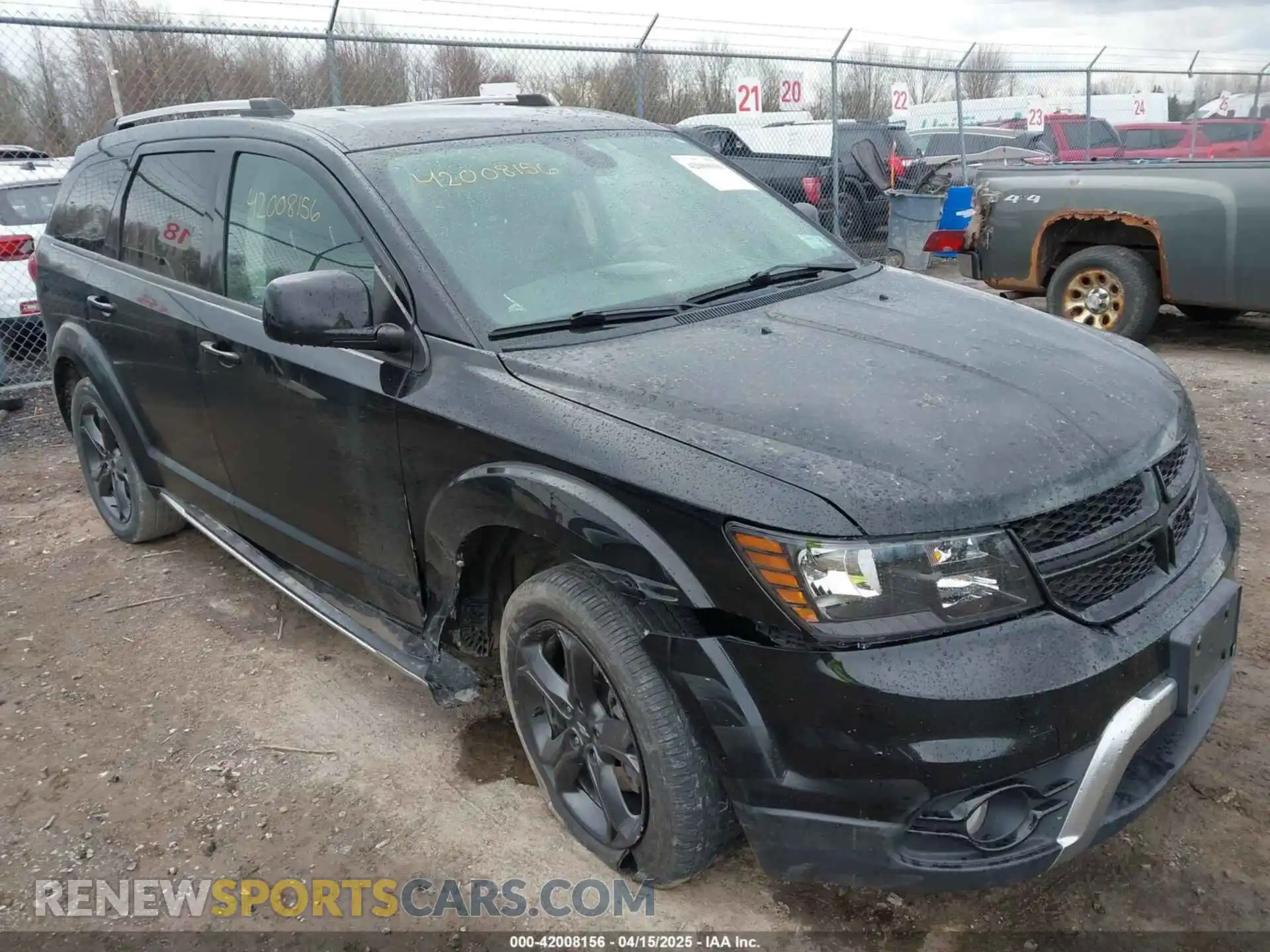 1 Photograph of a damaged car 3C4PDDGG8KT774807 DODGE JOURNEY 2019