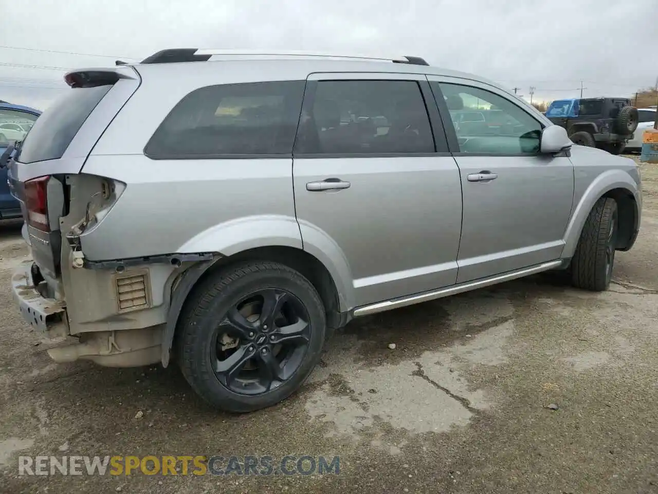 3 Photograph of a damaged car 3C4PDDGGXKT771293 DODGE JOURNEY 2019