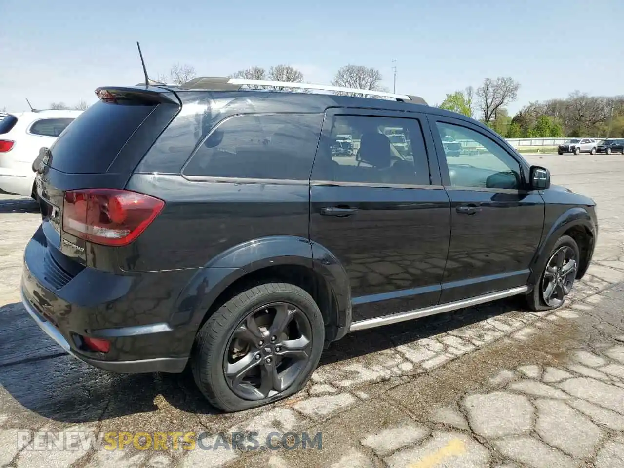3 Фотография поврежденного автомобиля 3C4PDDGGXKT779846 DODGE JOURNEY 2019