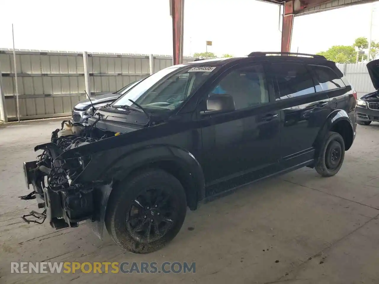1 Photograph of a damaged car 3C4PDCAB2LT202608 DODGE JOURNEY 2020