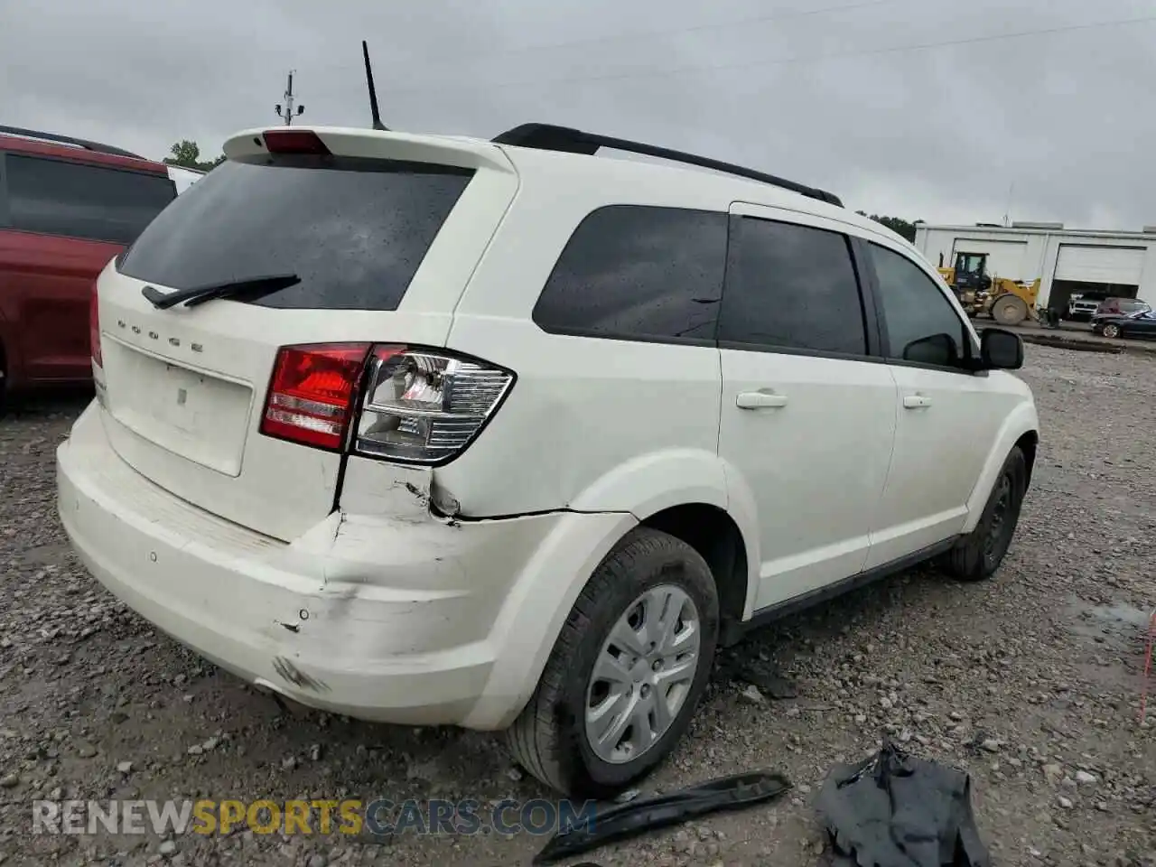 3 Photograph of a damaged car 3C4PDCAB2LT266308 DODGE JOURNEY 2020