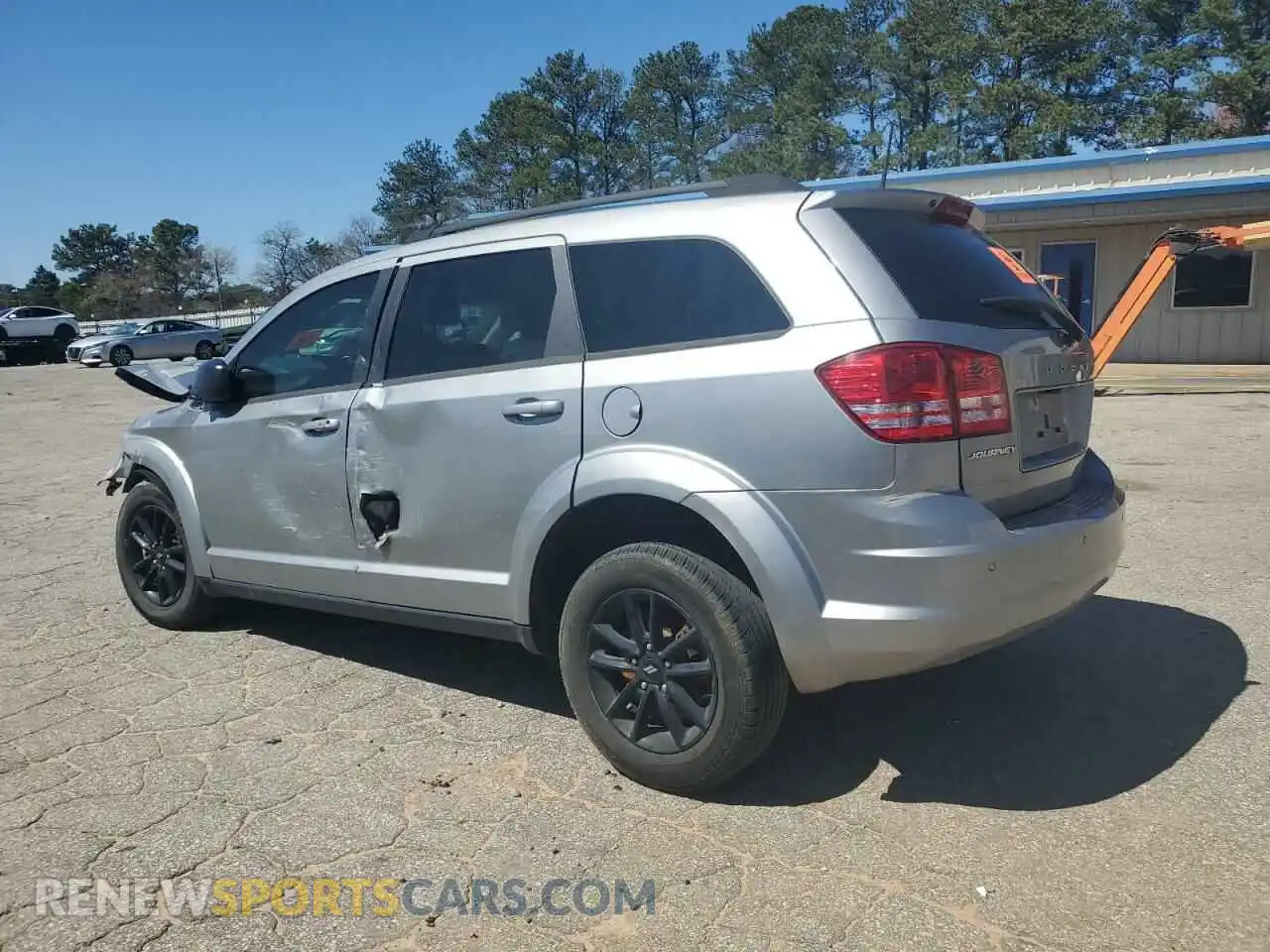 2 Photograph of a damaged car 3C4PDCAB3LT219174 DODGE JOURNEY 2020