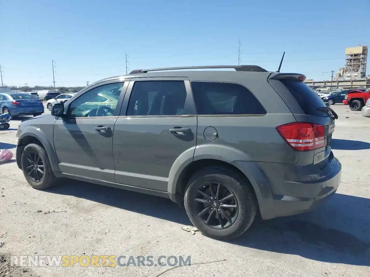 2 Photograph of a damaged car 3C4PDCAB3LT269542 DODGE JOURNEY 2020