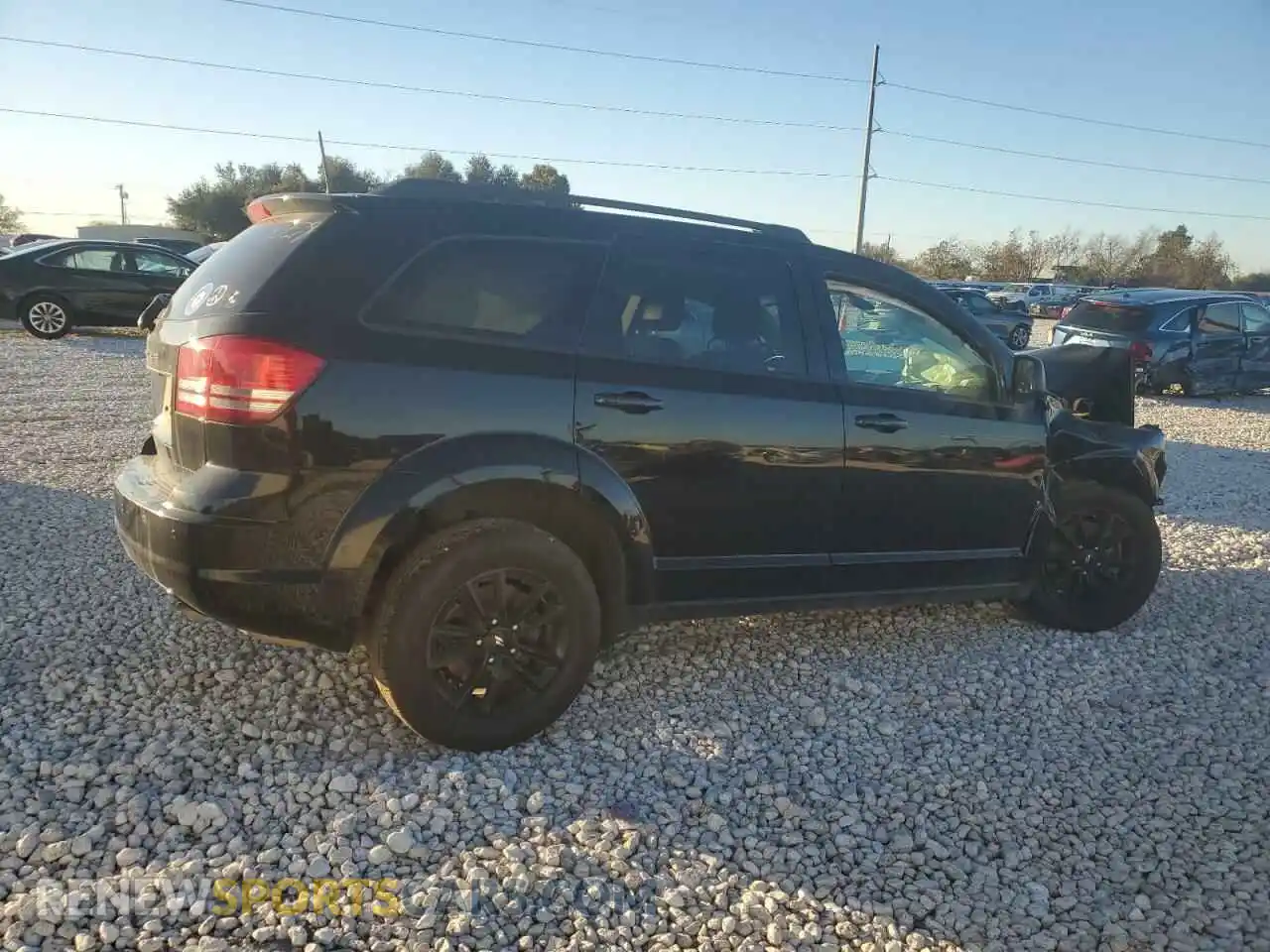 3 Photograph of a damaged car 3C4PDCAB4LT194950 DODGE JOURNEY 2020
