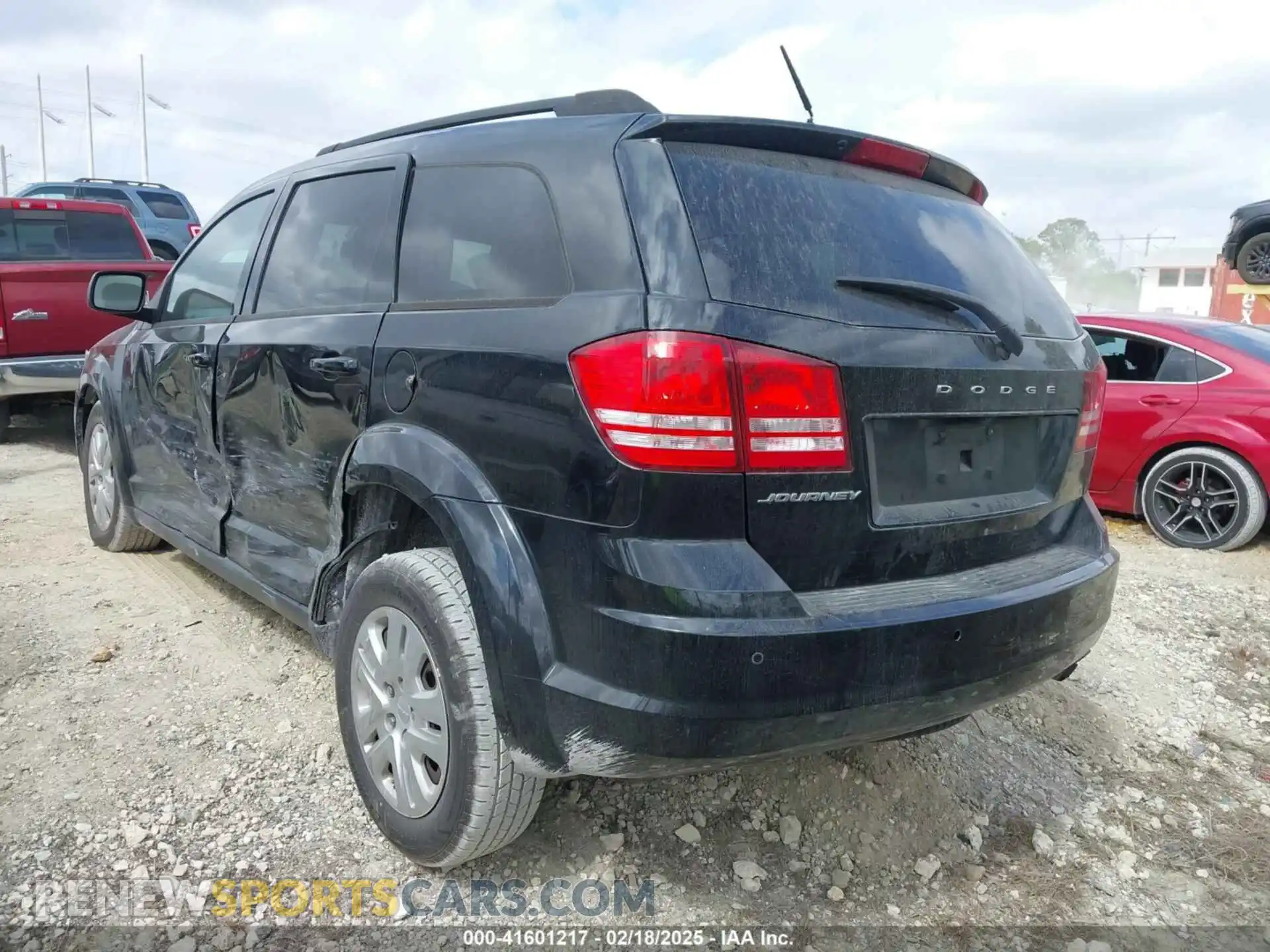 3 fotografías del automóvil dañado 3C4PDCAB4LT226263 DODGE JOURNEY 2020
