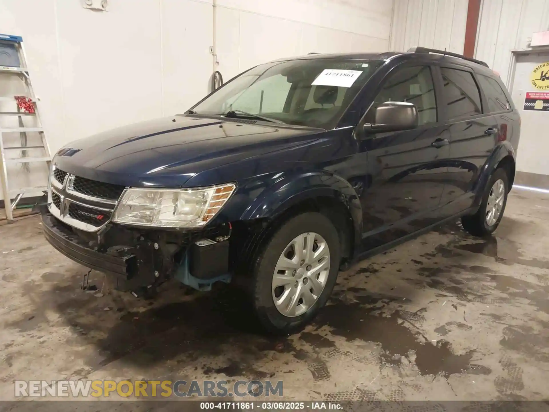 2 Photograph of a damaged car 3C4PDCAB4LT262776 DODGE JOURNEY 2020