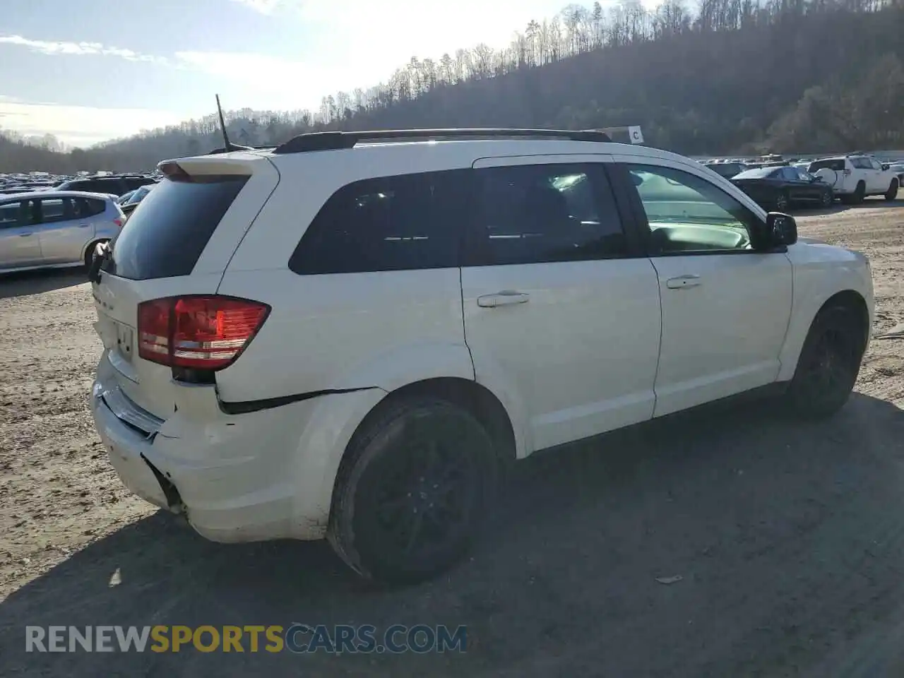 3 Photograph of a damaged car 3C4PDCAB5LT182208 DODGE JOURNEY 2020