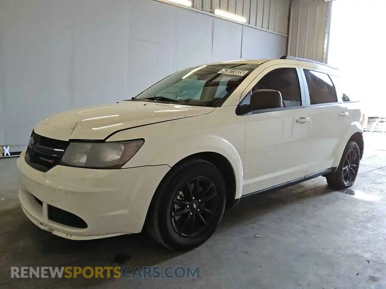 1 Photograph of a damaged car 3C4PDCAB5LT202103 DODGE JOURNEY 2020