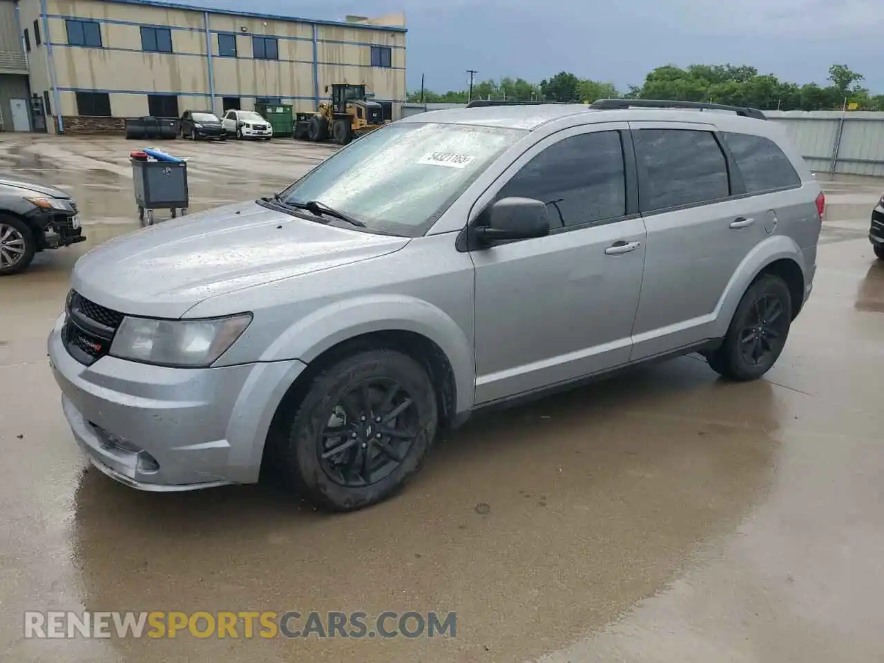 1 Photograph of a damaged car 3C4PDCAB5LT259353 DODGE JOURNEY 2020