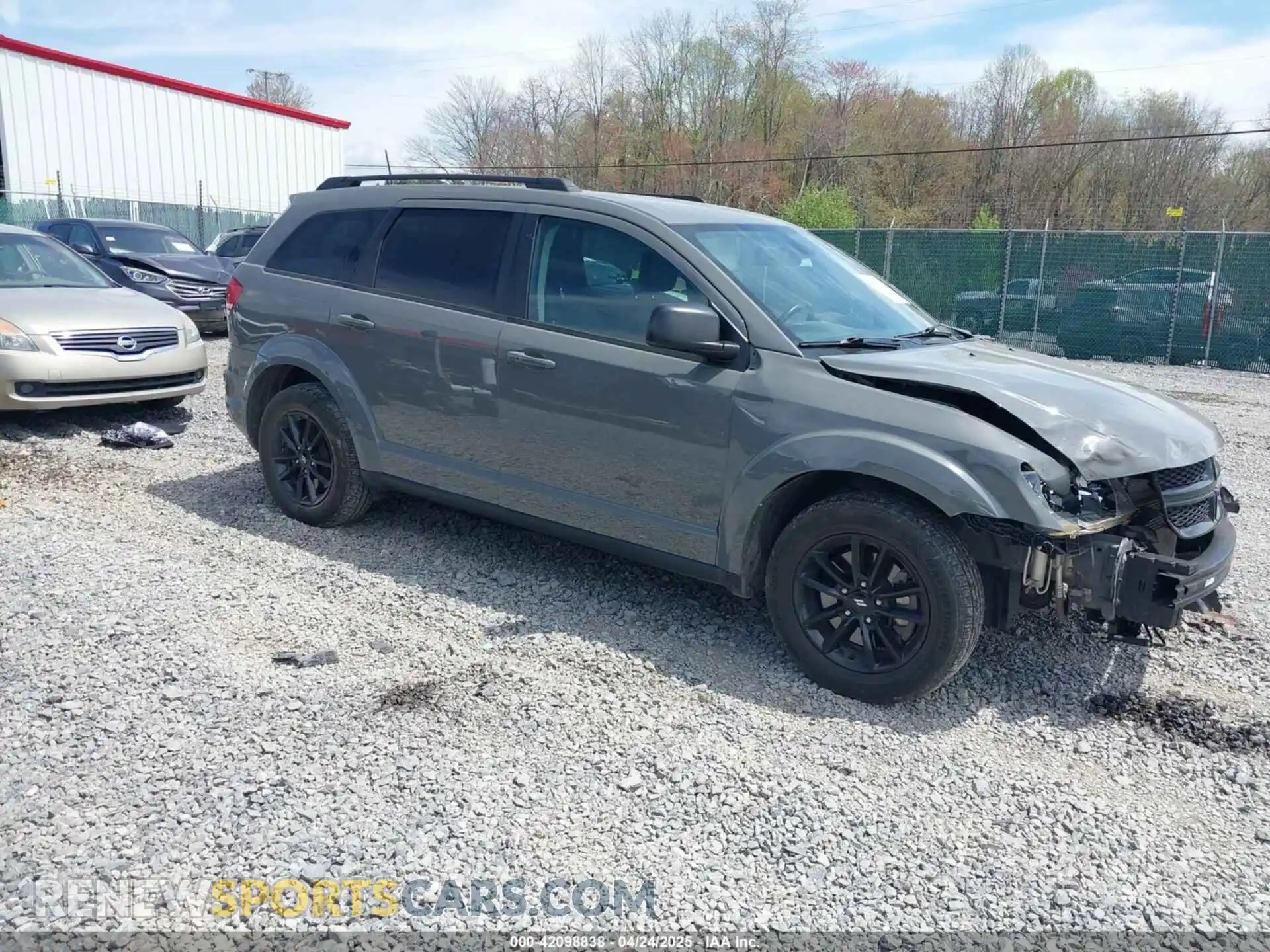 1 Photograph of a damaged car 3C4PDCAB6LT273651 DODGE JOURNEY 2020