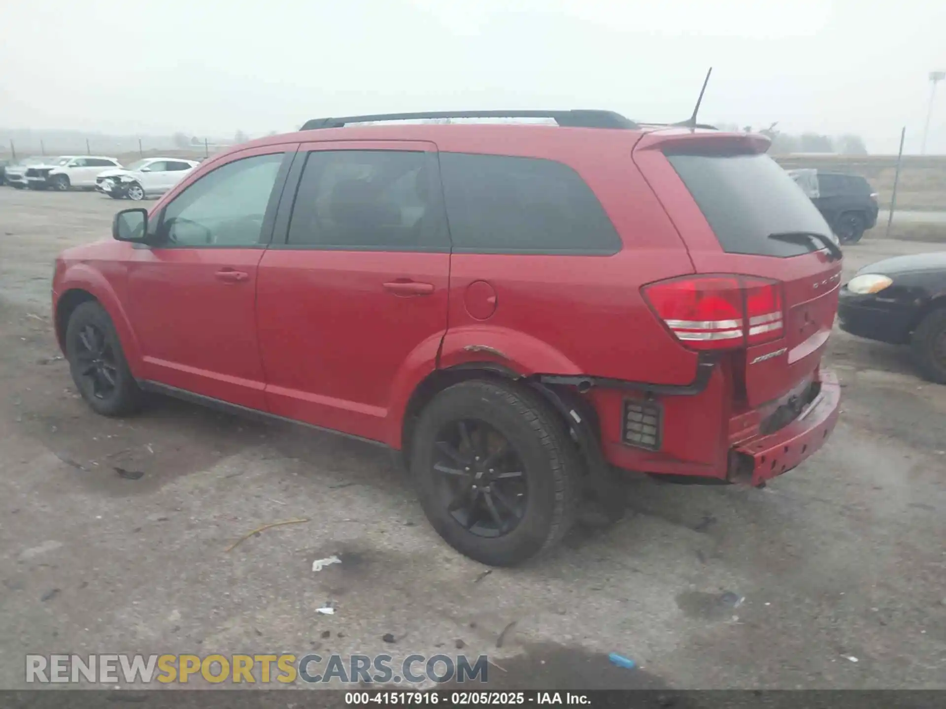 3 Photograph of a damaged car 3C4PDCAB7LT202345 DODGE JOURNEY 2020