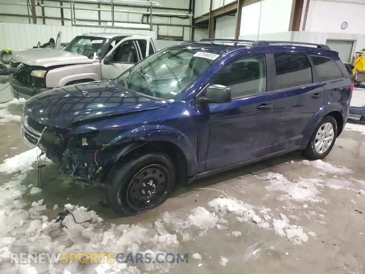 1 Photograph of a damaged car 3C4PDCAB8LT263669 DODGE JOURNEY 2020