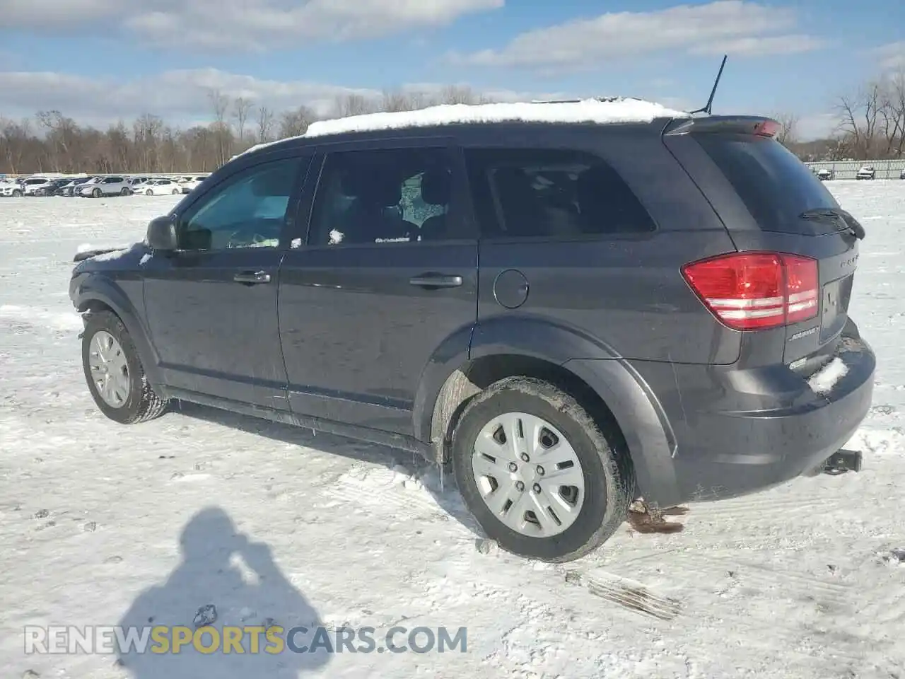 2 Photograph of a damaged car 3C4PDCAB9LT237789 DODGE JOURNEY 2020