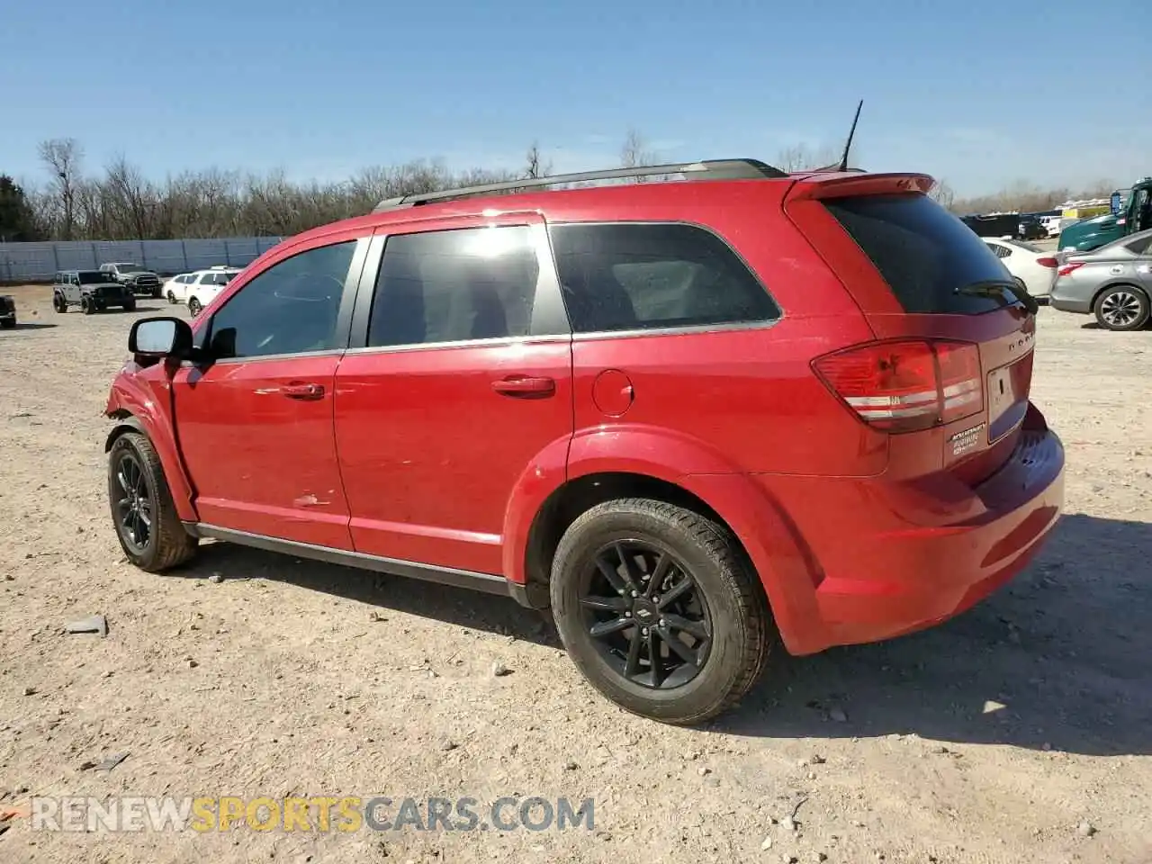 2 Photograph of a damaged car 3C4PDCAB9LT271988 DODGE JOURNEY 2020