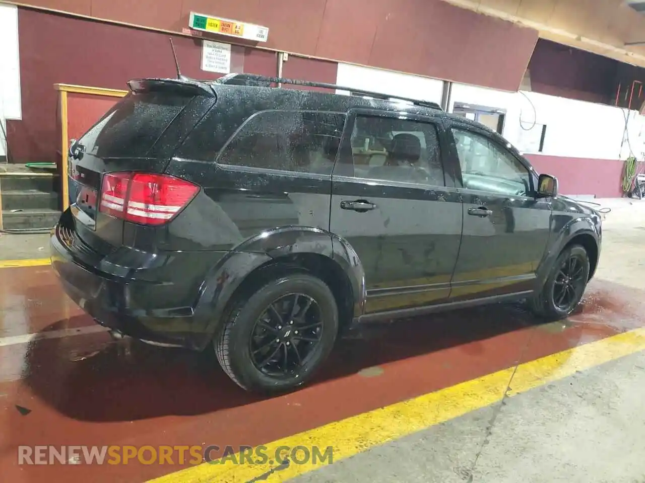 3 Photograph of a damaged car 3C4PDCABXLT277699 DODGE JOURNEY 2020