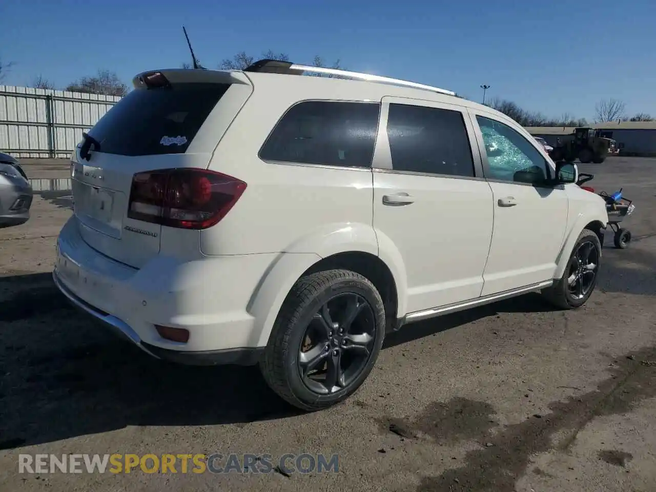 3 Photograph of a damaged car 3C4PDCGB2LT187891 DODGE JOURNEY 2020