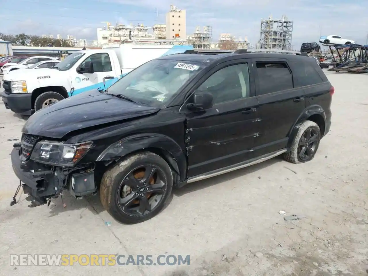 1 Photograph of a damaged car 3C4PDCGB6LT225655 DODGE JOURNEY 2020