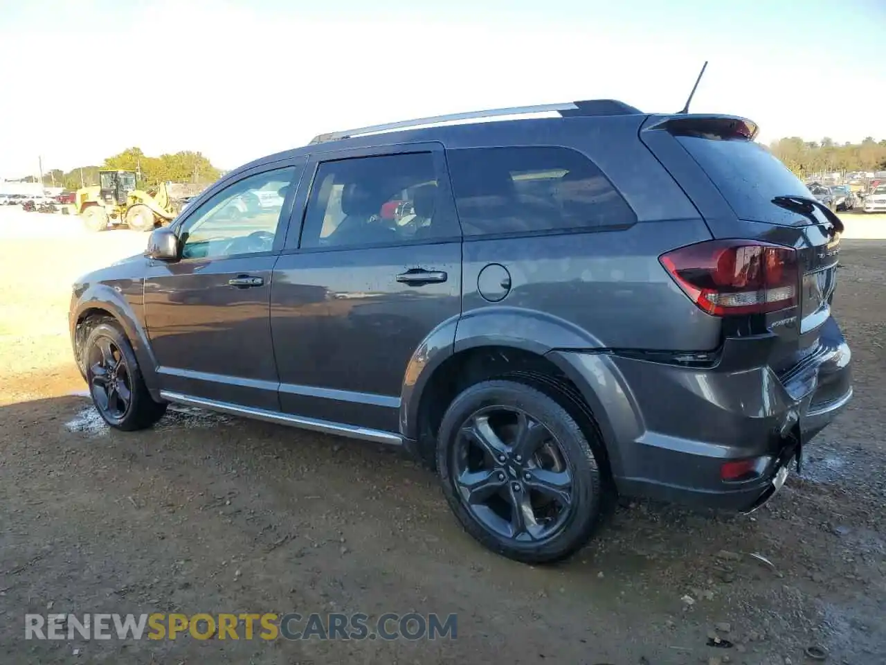 2 Photograph of a damaged car 3C4PDCGB7LT206516 DODGE JOURNEY 2020
