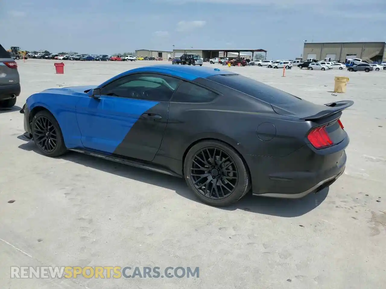2 Photograph of a damaged car 1FA6P8TH3K5174839 FORD ALL Models 2019