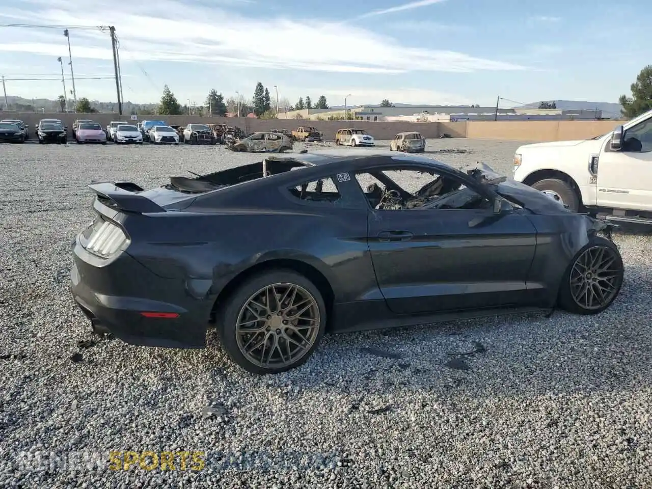3 Photograph of a damaged car 1FA6P8TH3K5176753 FORD ALL Models 2019