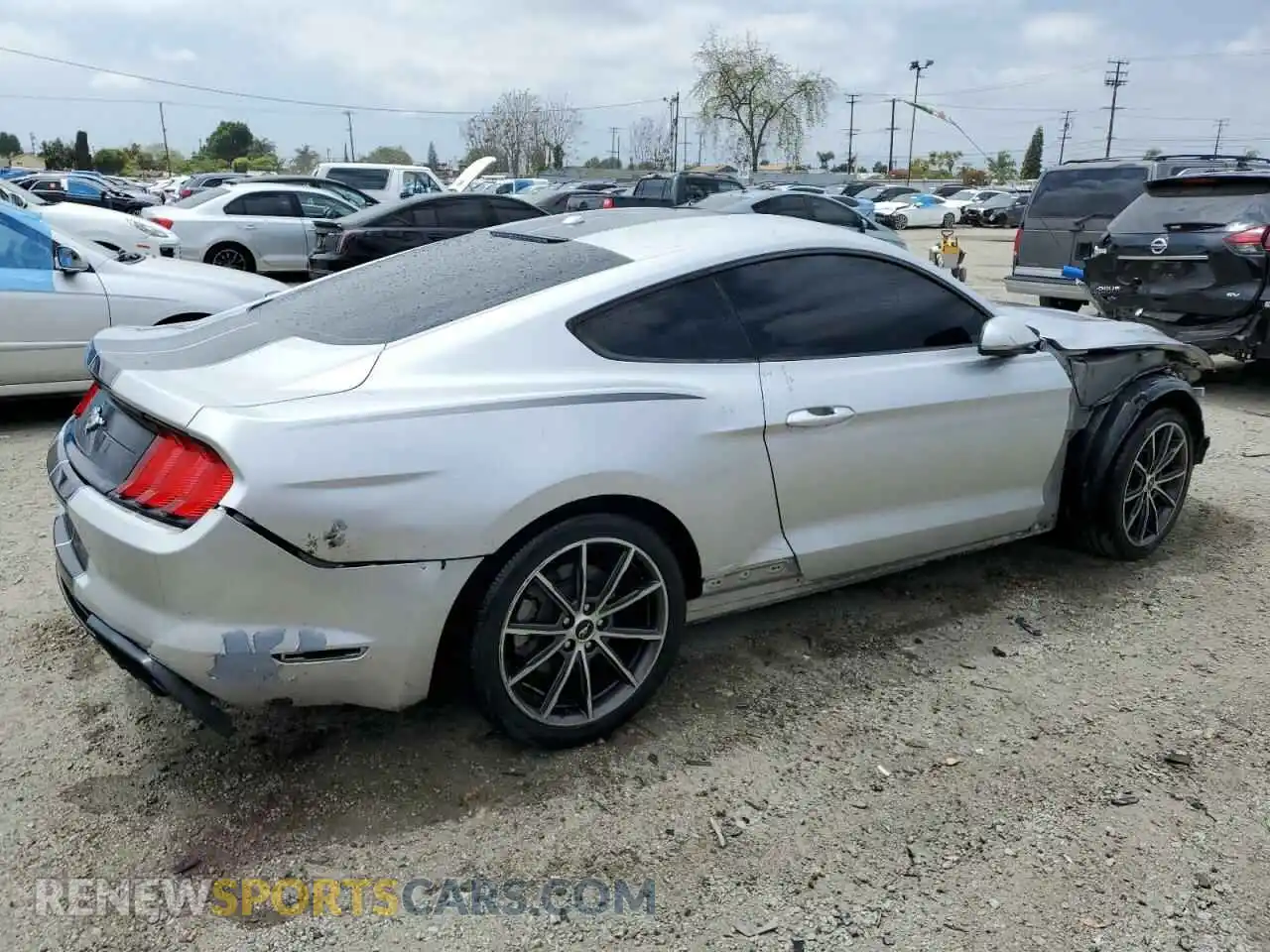 3 Photograph of a damaged car 1FA6P8TH4K5161291 FORD ALL Models 2019