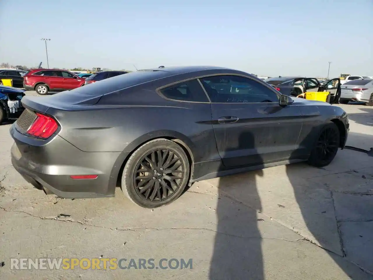 3 Photograph of a damaged car 1FA6P8TH5K5143267 FORD ALL Models 2019