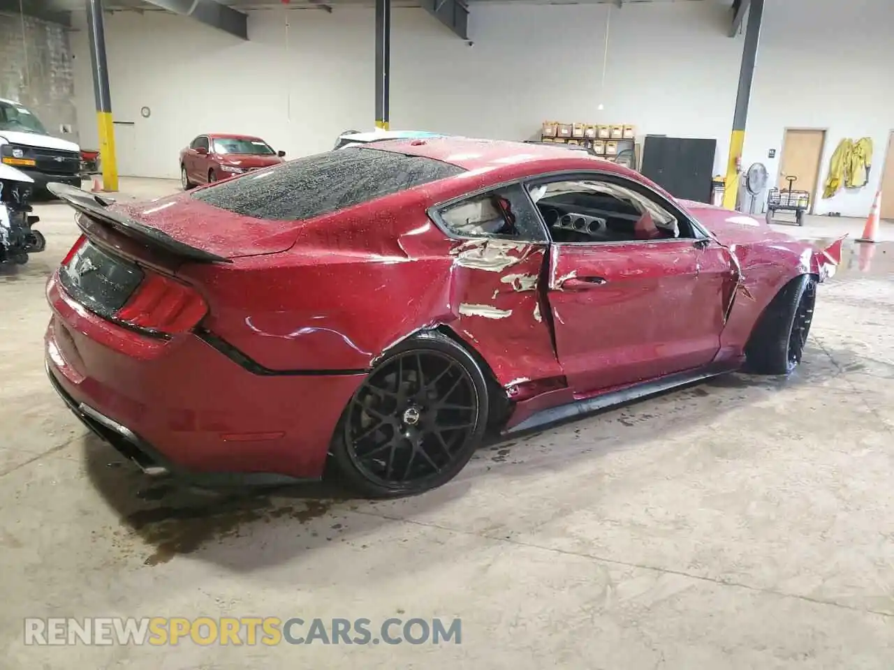 3 Photograph of a damaged car 1FA6P8TH8K5133445 FORD ALL Models 2019