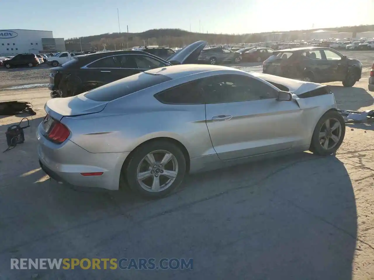 3 Photograph of a damaged car 1FA6P8THXK5116260 FORD ALL Models 2019