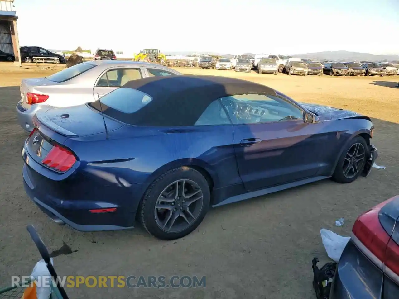 3 Photograph of a damaged car 1FATP8UH4K5170350 FORD ALL Models 2019