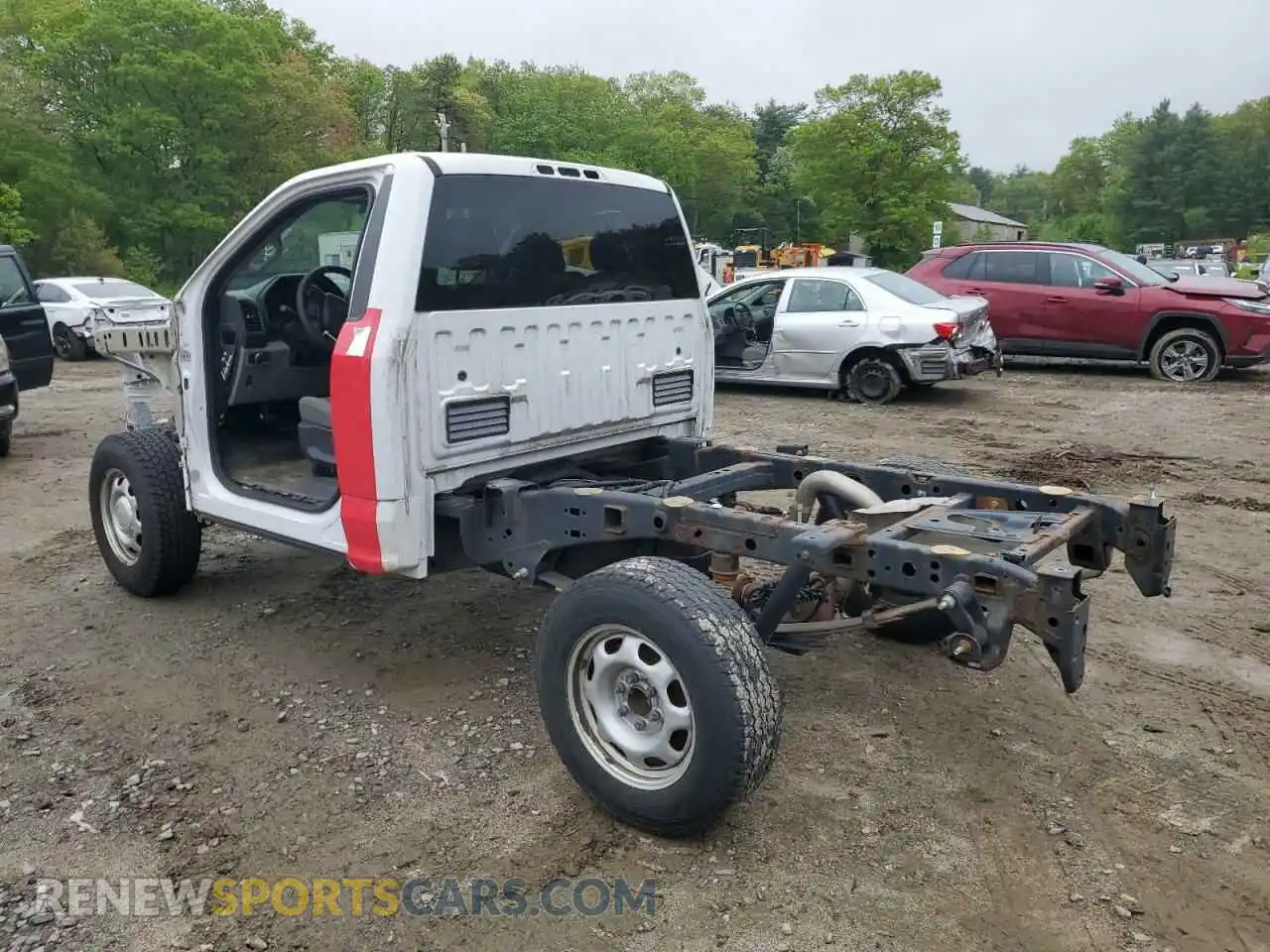 2 Photograph of a damaged car 1FTMF1EP3KKC92729 FORD All Models 2019
