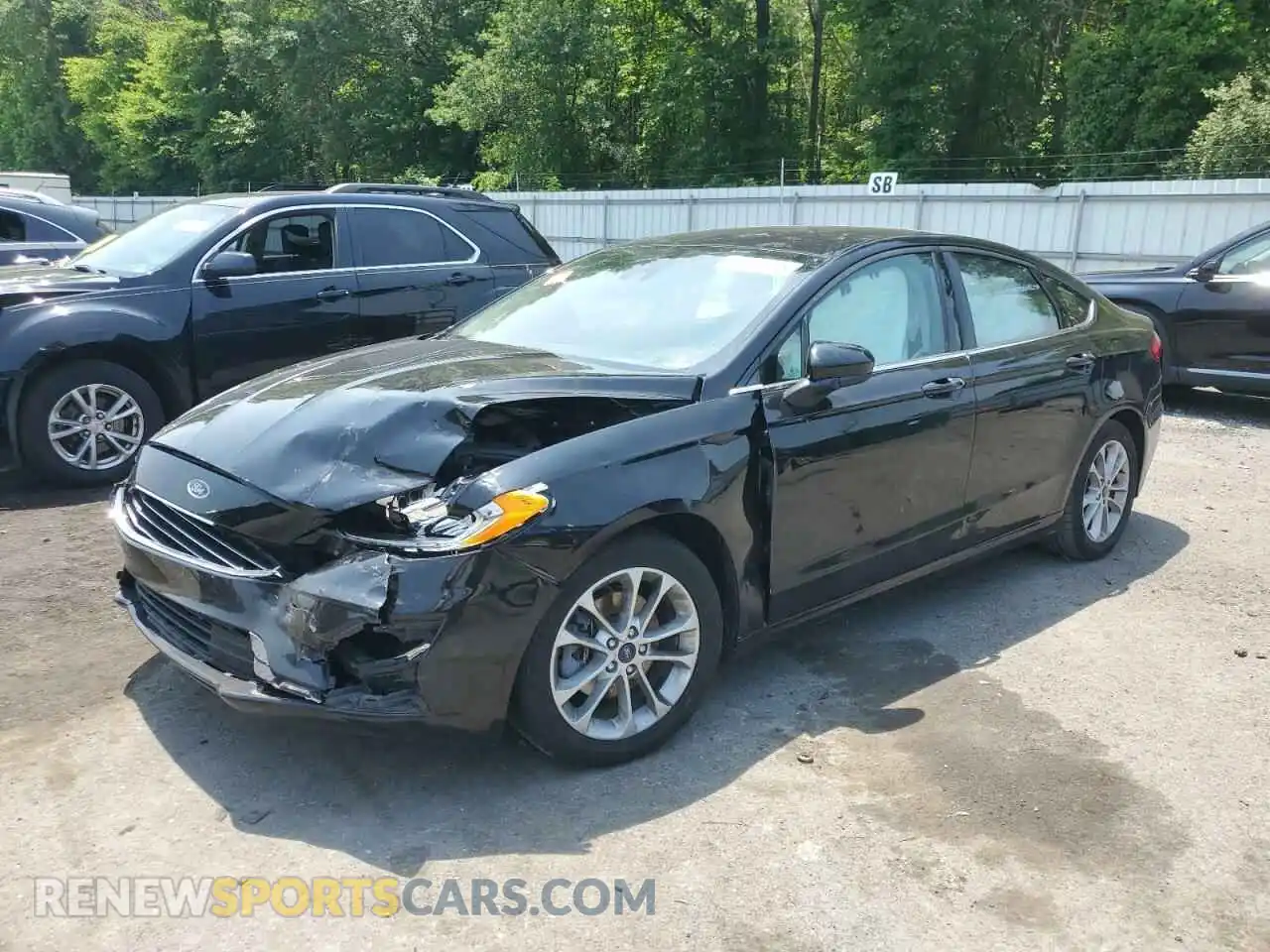 1 Фотография поврежденного автомобиля 3FA6P0HD5KR203648 FORD ALL Models 2019