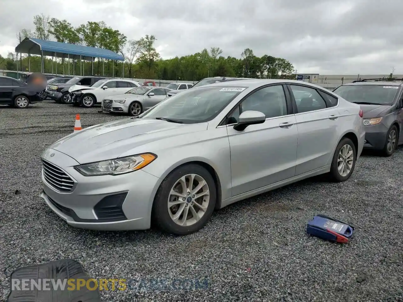 1 Photograph of a damaged car 3FA6P0HD7KR160656 FORD ALL Models 2019