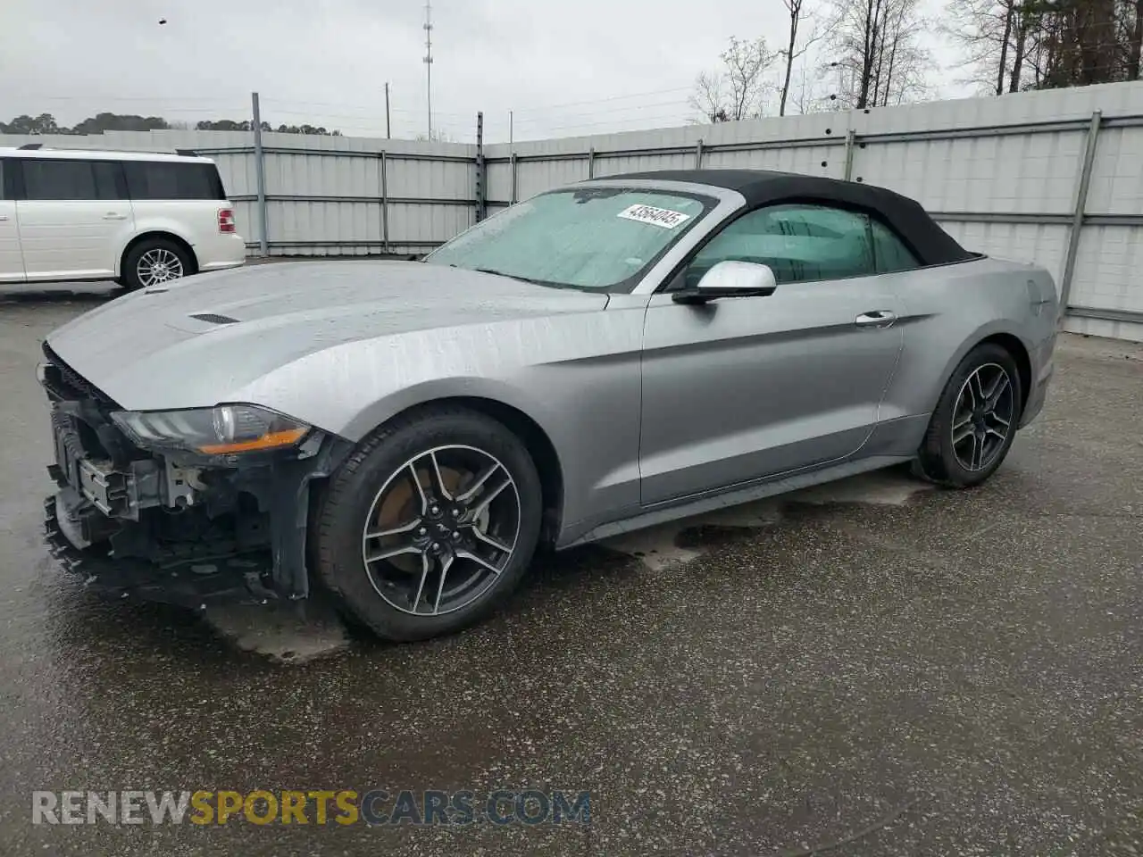 1 Photograph of a damaged car 1FATP8UH1L5105988 FORD ALL Models 2020