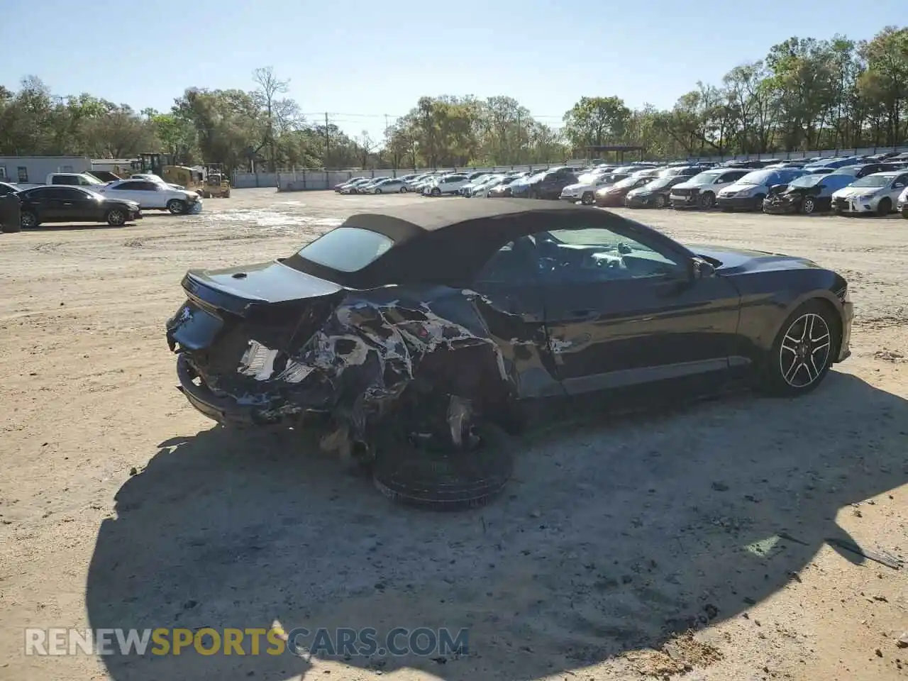 3 Photograph of a damaged car 1FATP8UH2L5121441 FORD ALL Models 2020
