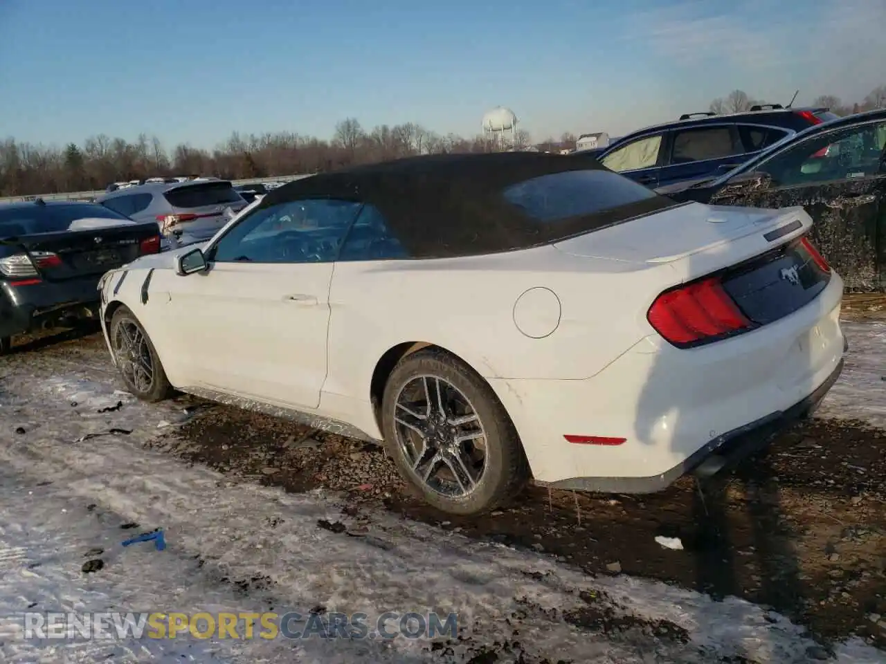 2 Photograph of a damaged car 1FATP8UH5L5119800 FORD ALL Models 2020