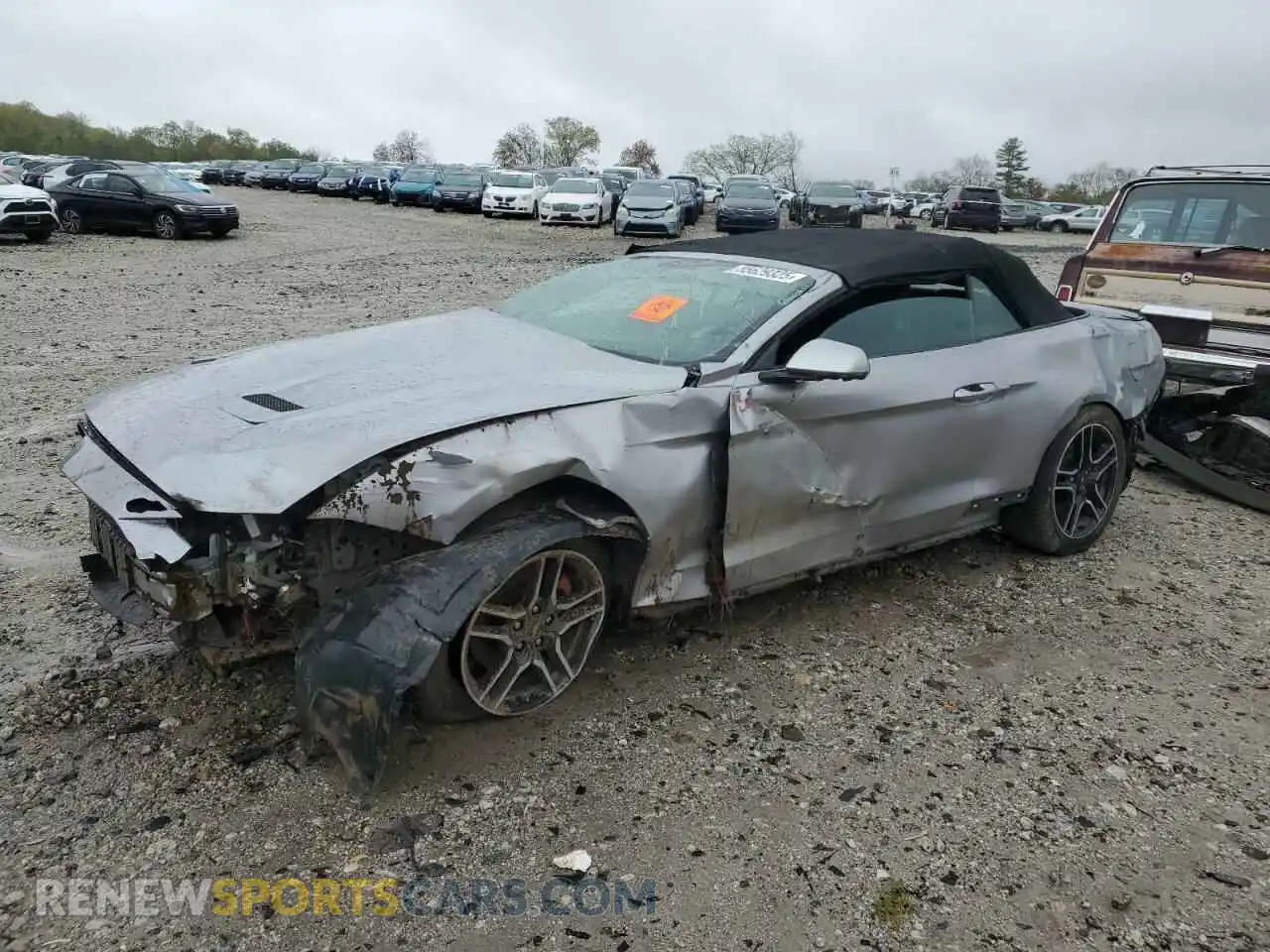 1 Photograph of a damaged car 1FATP8UH5L5131560 FORD ALL Models 2020