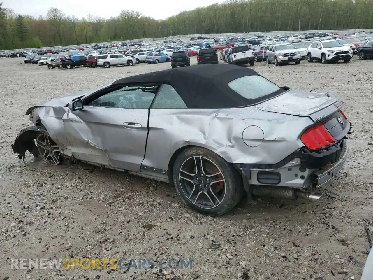 2 Photograph of a damaged car 1FATP8UH5L5131560 FORD ALL Models 2020