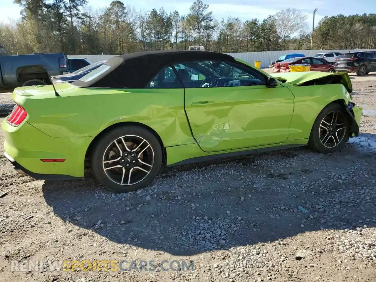 3 Photograph of a damaged car 1FATP8UH6L5131762 FORD ALL Models 2020