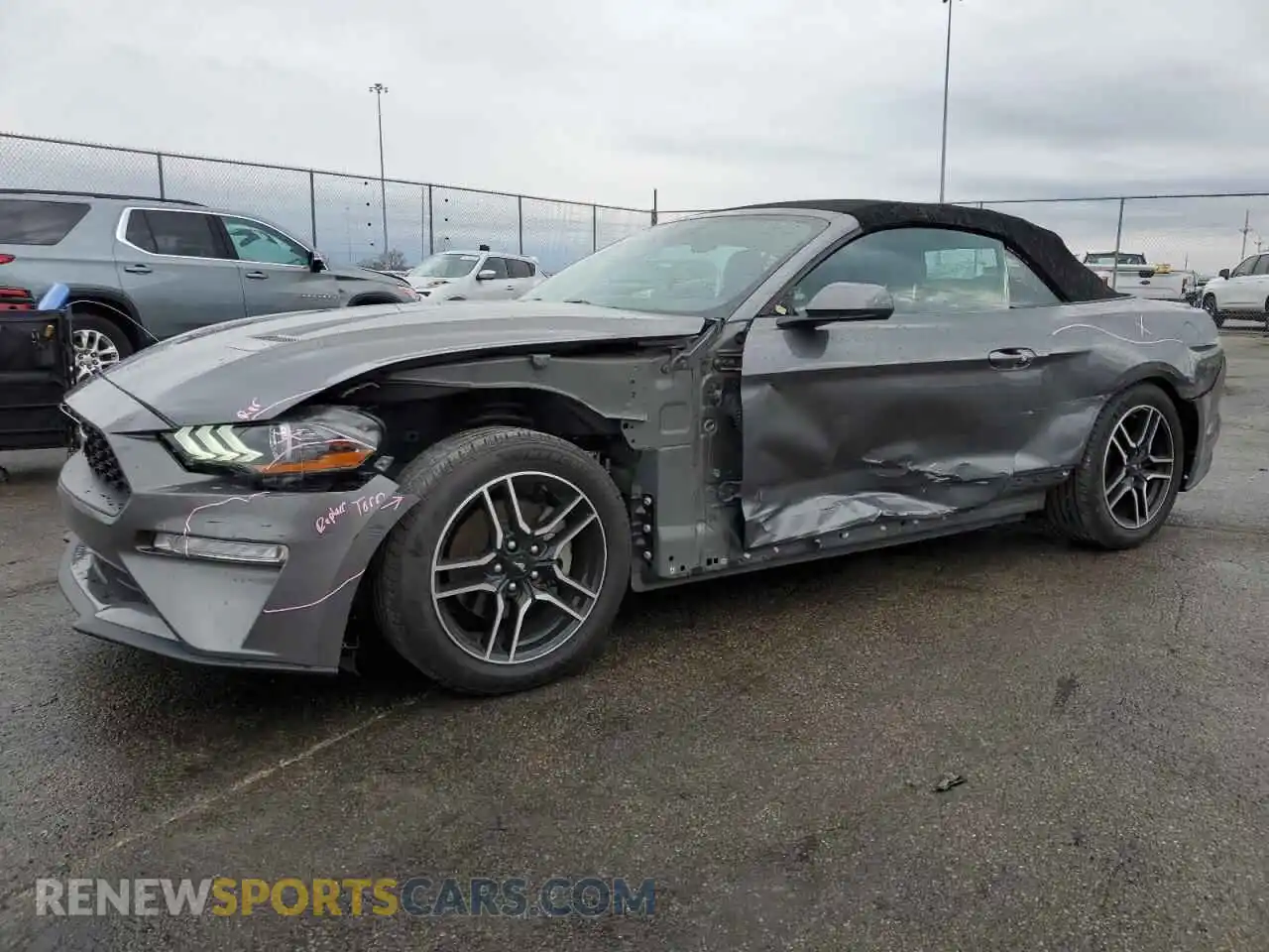 1 Photograph of a damaged car 1FATP8UH0M5115977 FORD ALL Models 2021