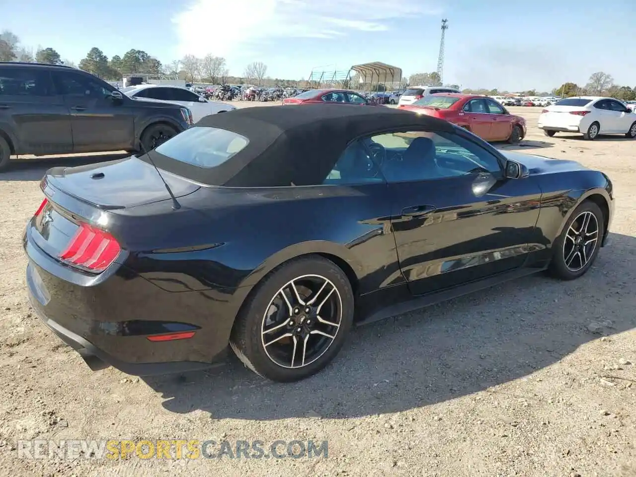 3 Photograph of a damaged car 1FATP8UH7M5125129 FORD ALL Models 2021