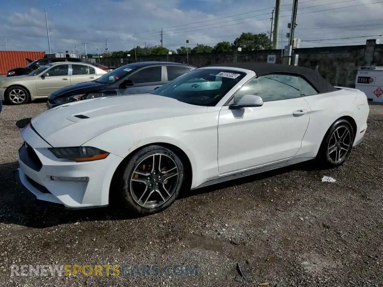 1 Photograph of a damaged car 1FATP8UH9M5105898 FORD ALL Models 2021