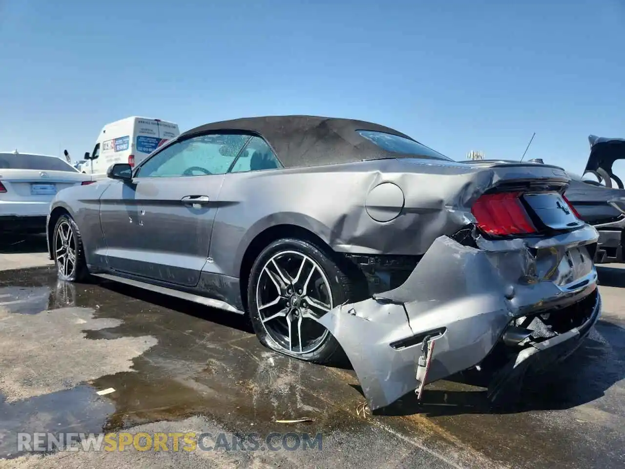 2 Photograph of a damaged car 1FATP8UH5N5103339 FORD ALL Models 2022