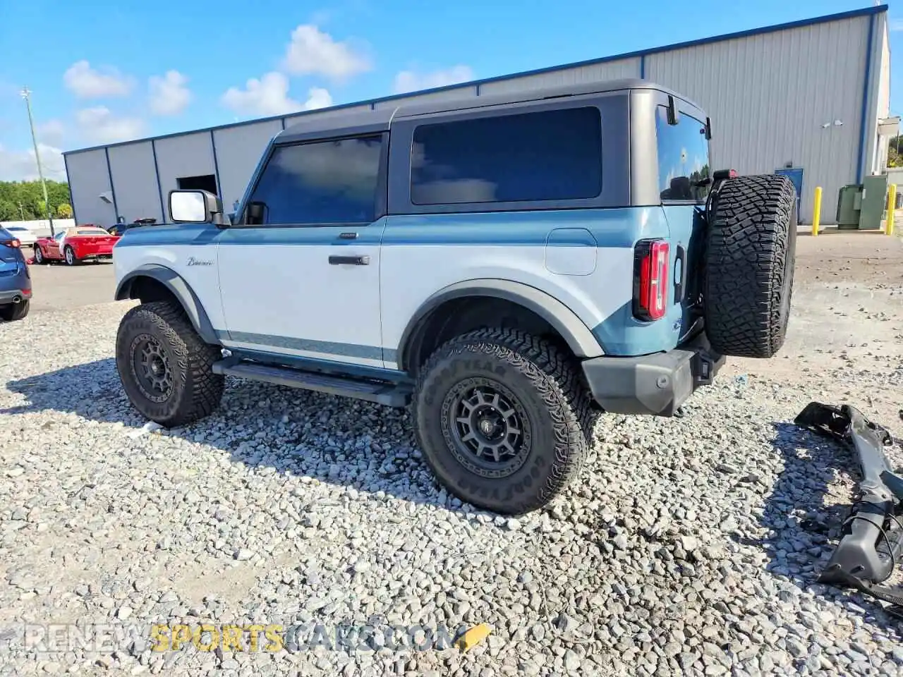 2 Photograph of a damaged car 1FMDE5AH2MLB05563 FORD BRONCO 2021